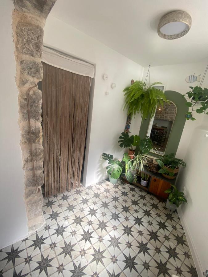 Apartman Oleandar Каштела Екстер'єр фото