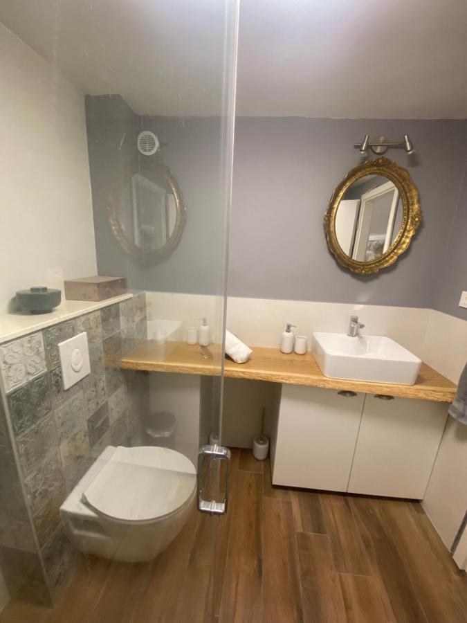 Apartman Oleandar Каштела Екстер'єр фото