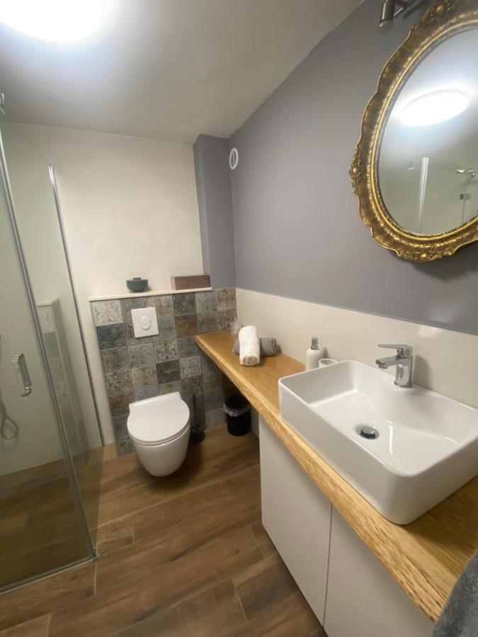 Apartman Oleandar Каштела Екстер'єр фото