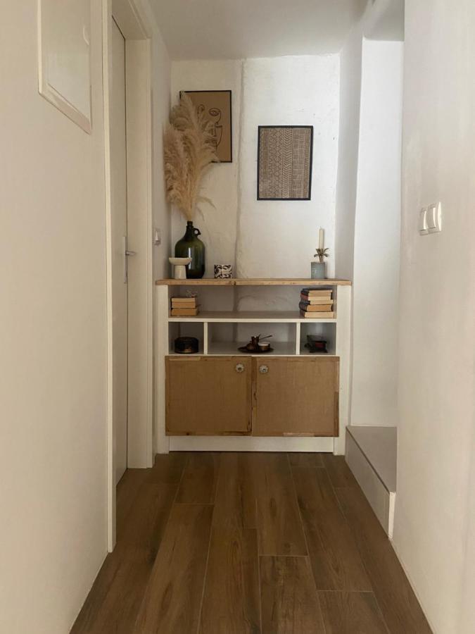 Apartman Oleandar Каштела Екстер'єр фото